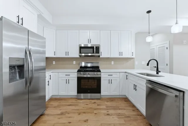 $1,492,000 | 109 North 7th Street, Newark, NJ 07107