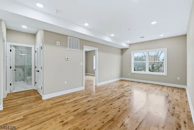 $1,492,000 | 109 North 7th Street, Newark, NJ 07107