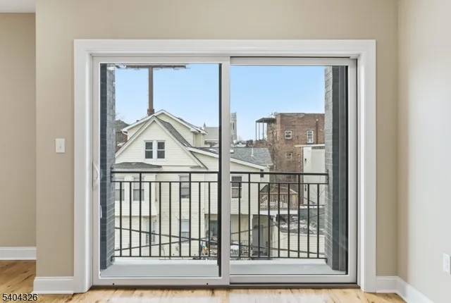 $1,492,000 | 109 North 7th Street, Newark, NJ 07107