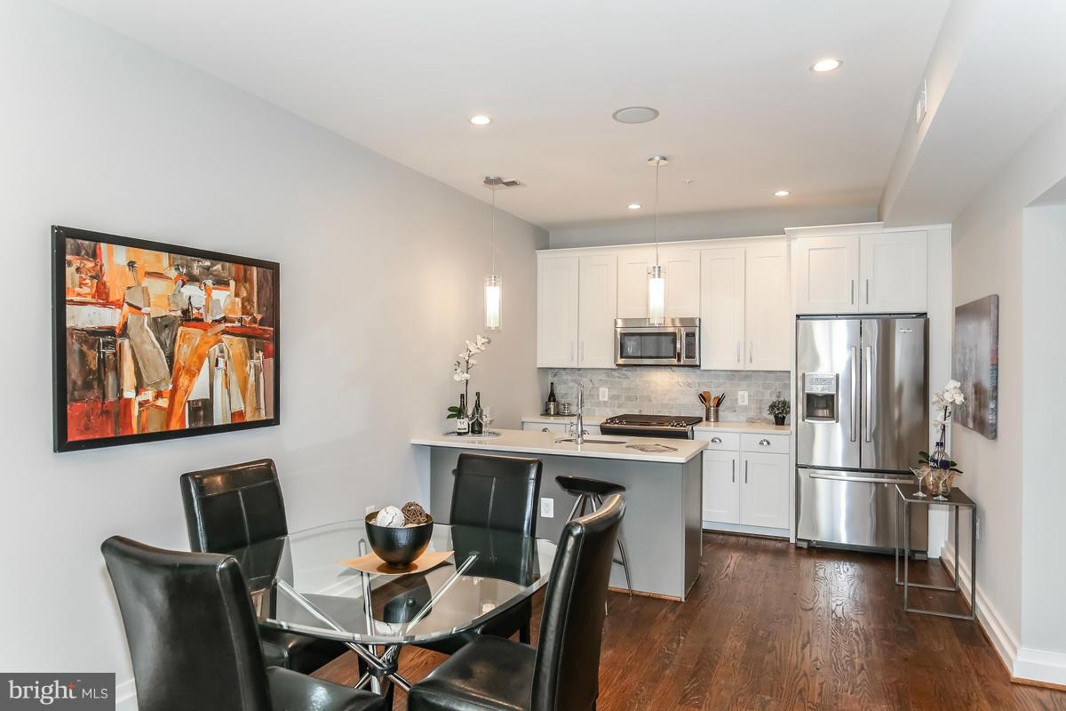 2303 Ontario Road Northwest, Unit 3 Washington, DC 20009 - Photo 3 of 12 Dining Room