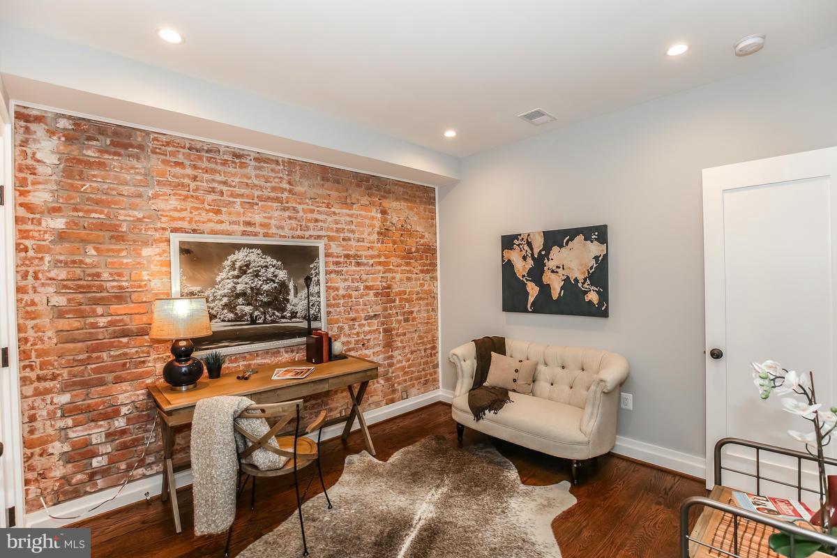 2303 Ontario Road Northwest, Unit 3 Washington, DC 20009 - Photo 6 of 12 Bedroom