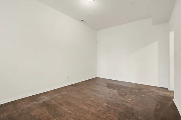 $485,000 | 5718 South Green Street, Chicago, IL 60621