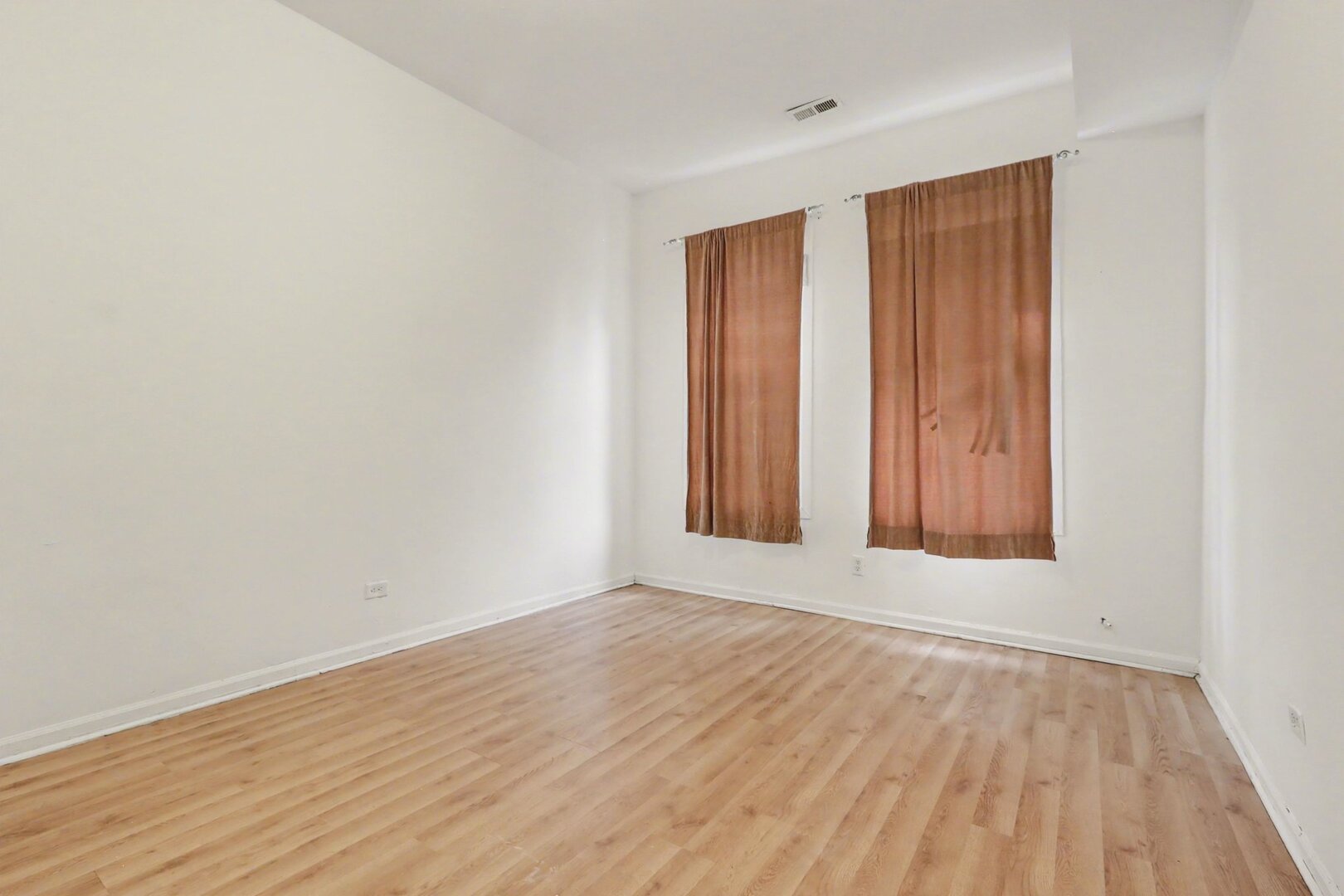 5718 South Green Street Chicago, IL 60621 - Photo 14 of 17