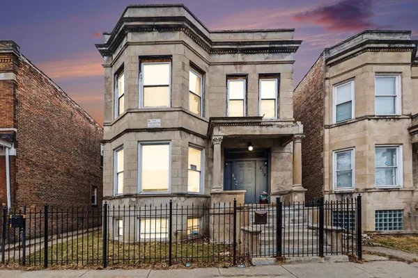 $485,000 | 5718 South Green Street, Chicago, IL 60621