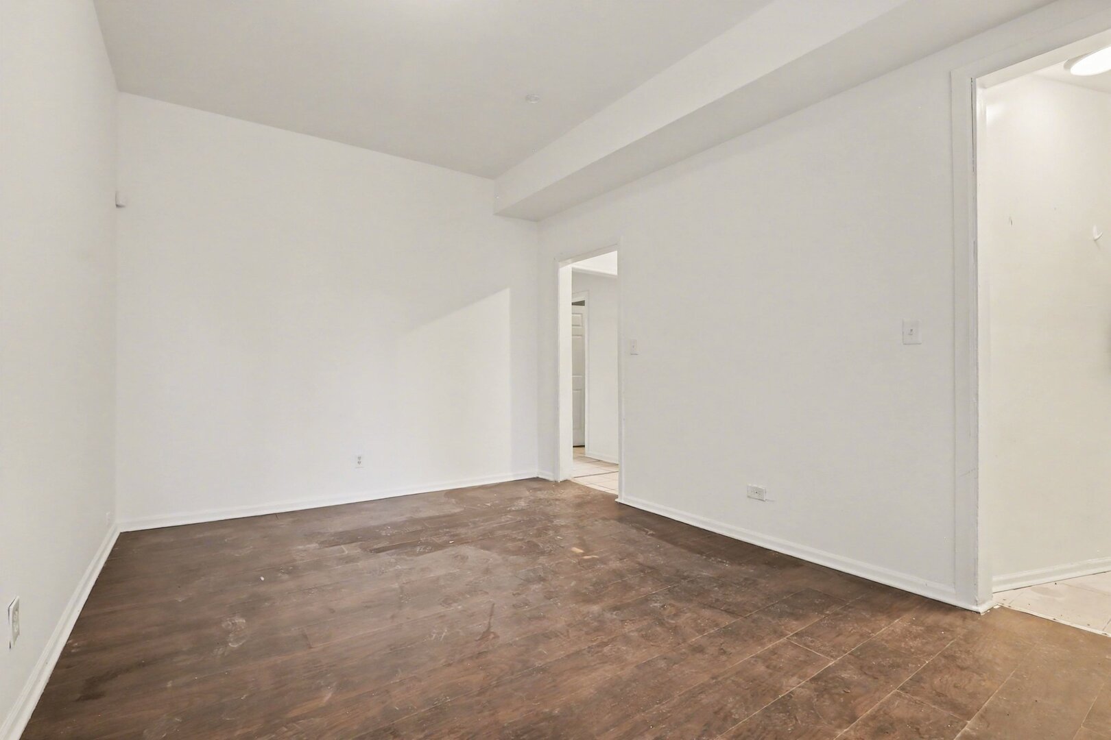 5718 South Green Street Chicago, IL 60621 - Photo 10 of 17