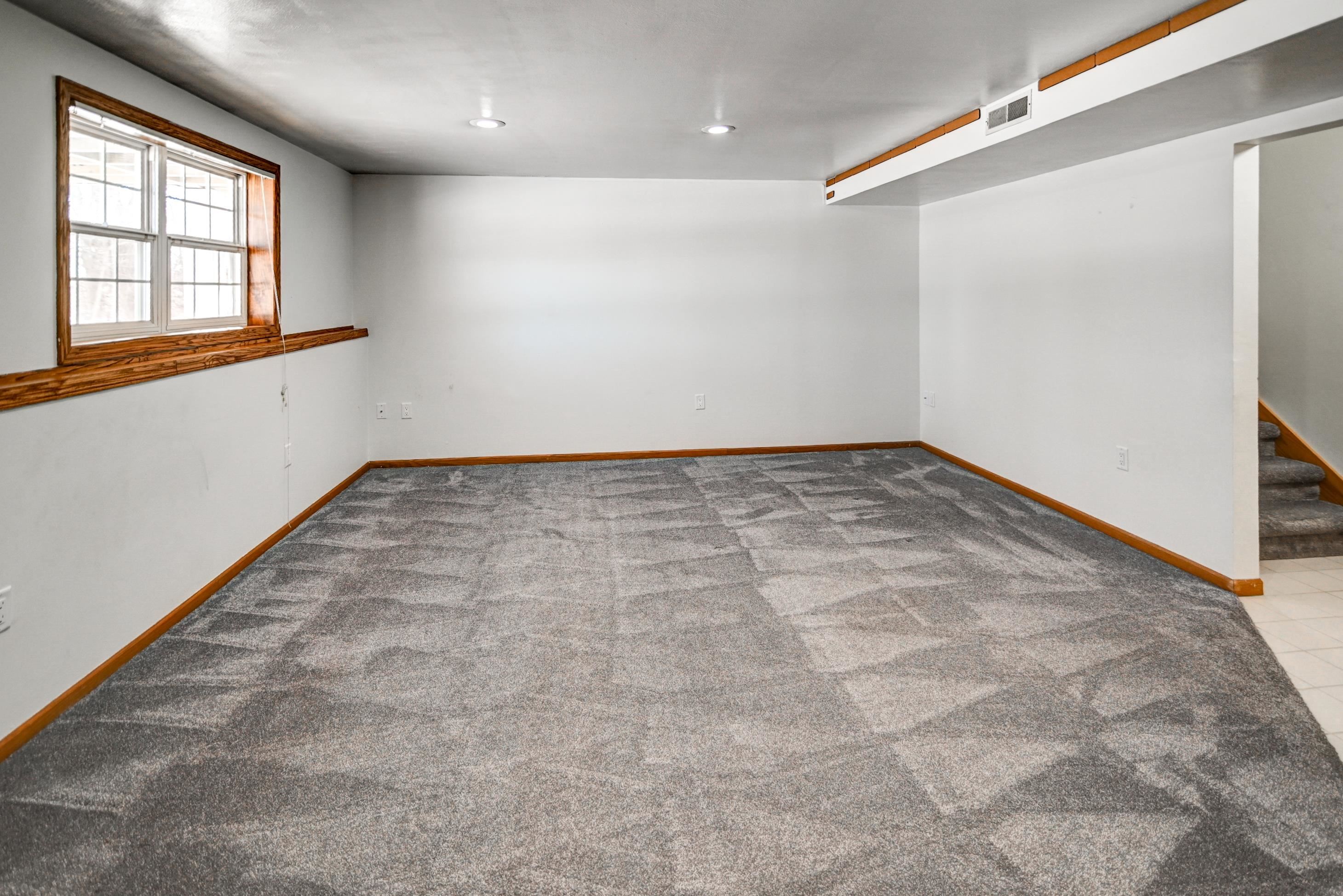 6159 Dell Drive, Unit 1 Madison, WI 53718 - Photo 31 of 43