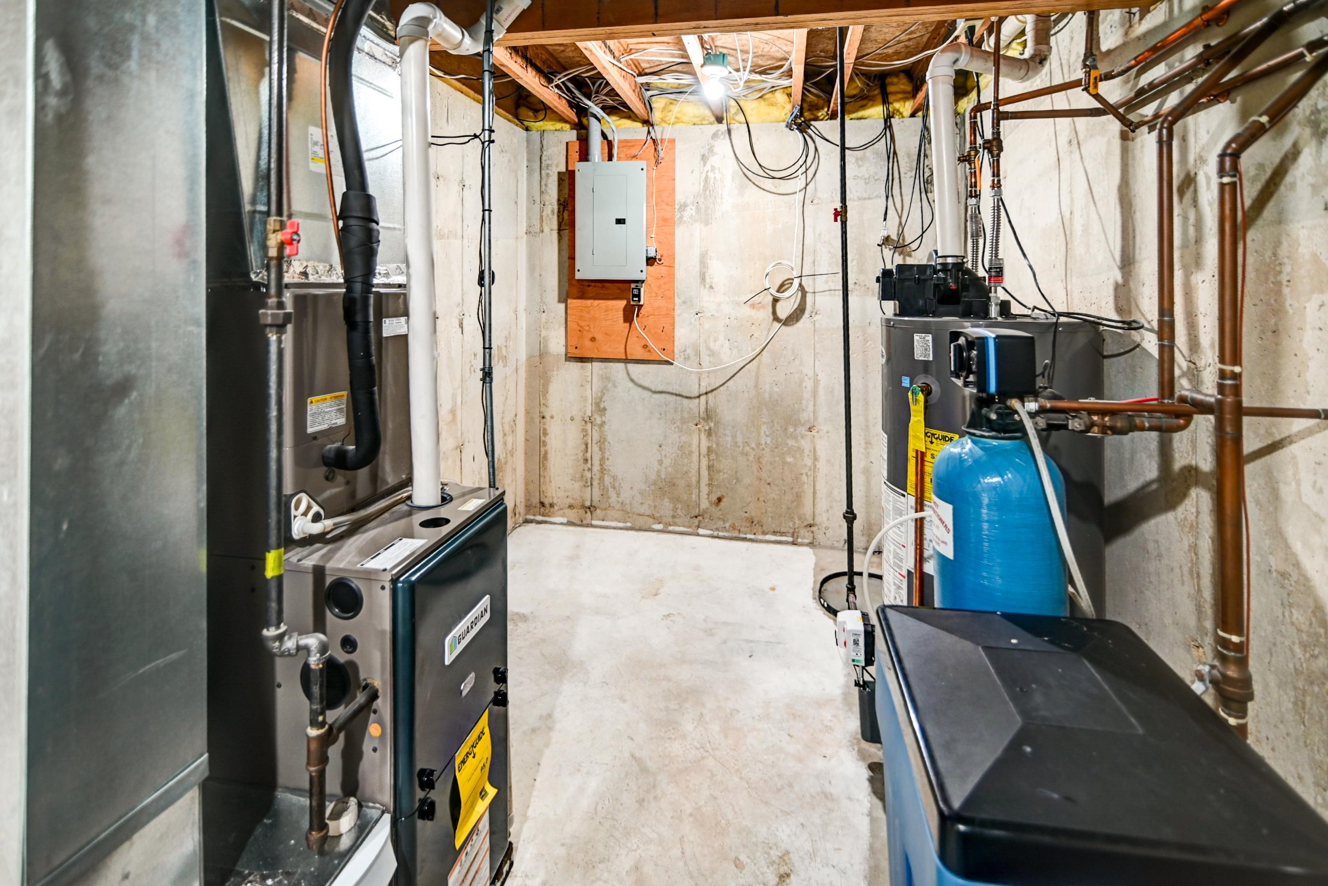 6159 Dell Drive, Unit 1 Madison, WI 53718 - Photo 33 of 43