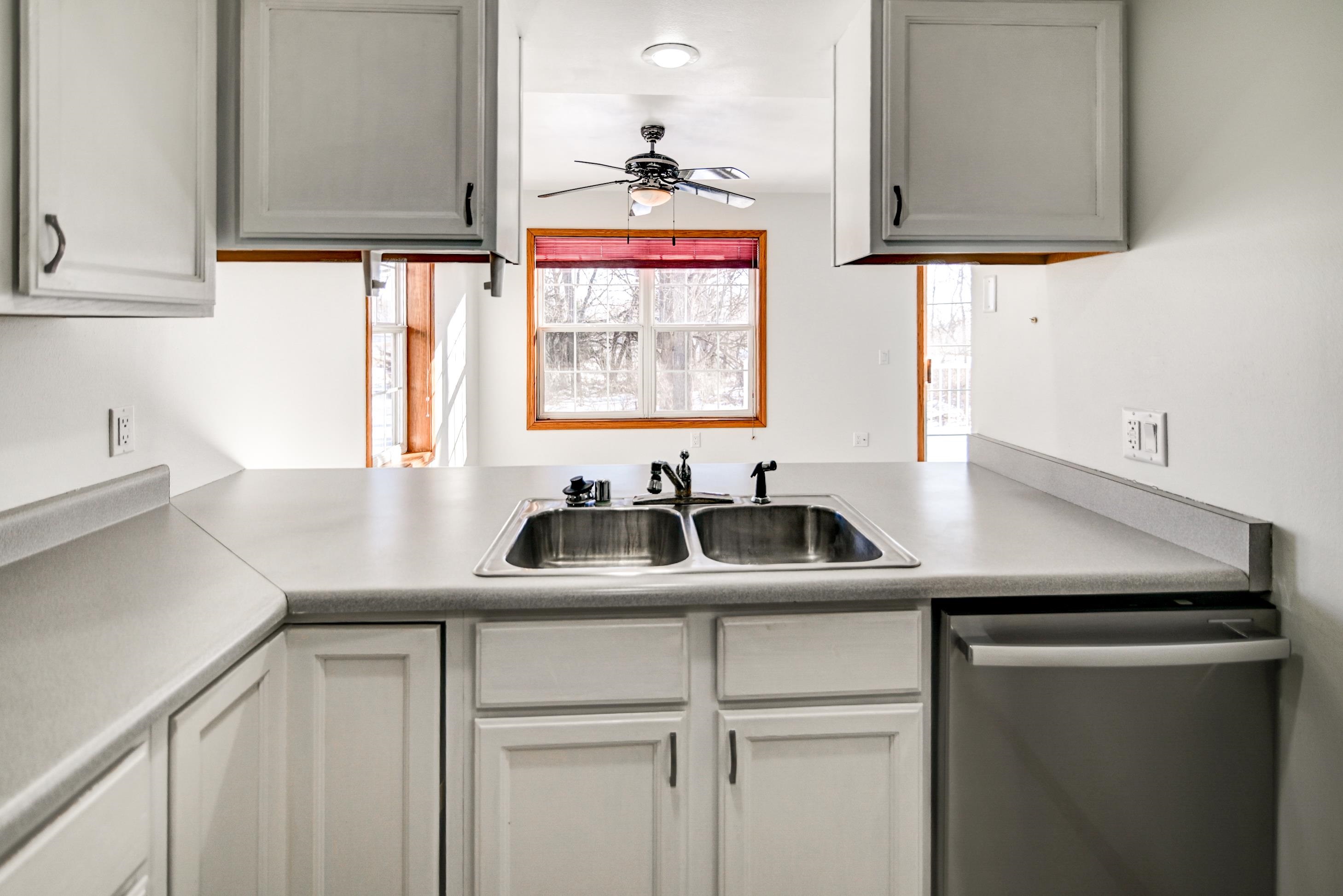 6159 Dell Drive, Unit 1 Madison, WI 53718 - Photo 4 of 43