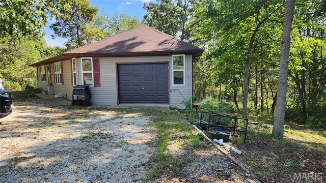 $279,900 | 2000 Highway 32, Salem, MO 65560