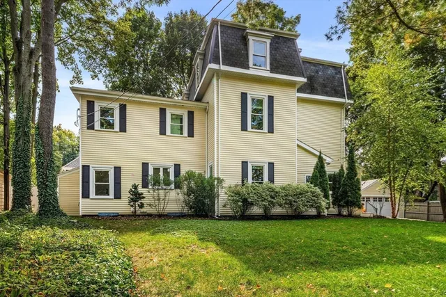 $1,898,000 | 28 Mercer Road, Needham, MA 02494