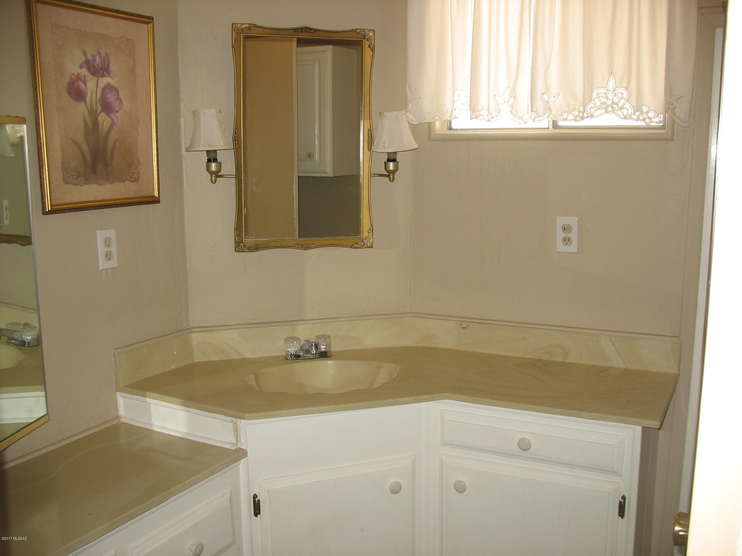 6036 West Rafter Cir Street Tucson, AZ 85713 - Photo 17 of 25 Gallery Image 17