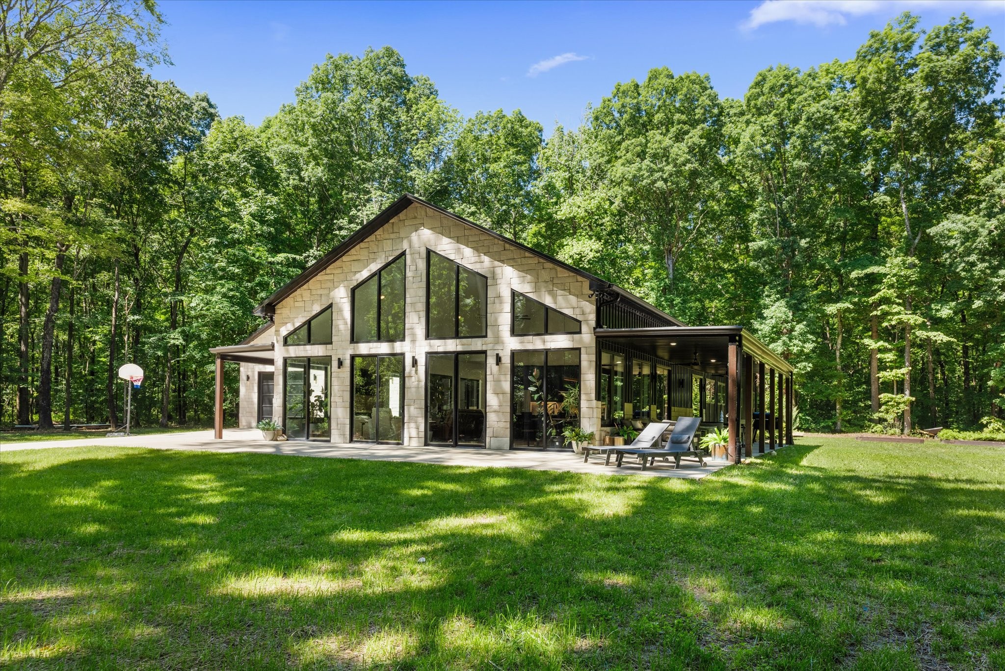 4945 East Evans Road Clarksville, TN 37043 - Photo 5 of 50 Gallery Image 5