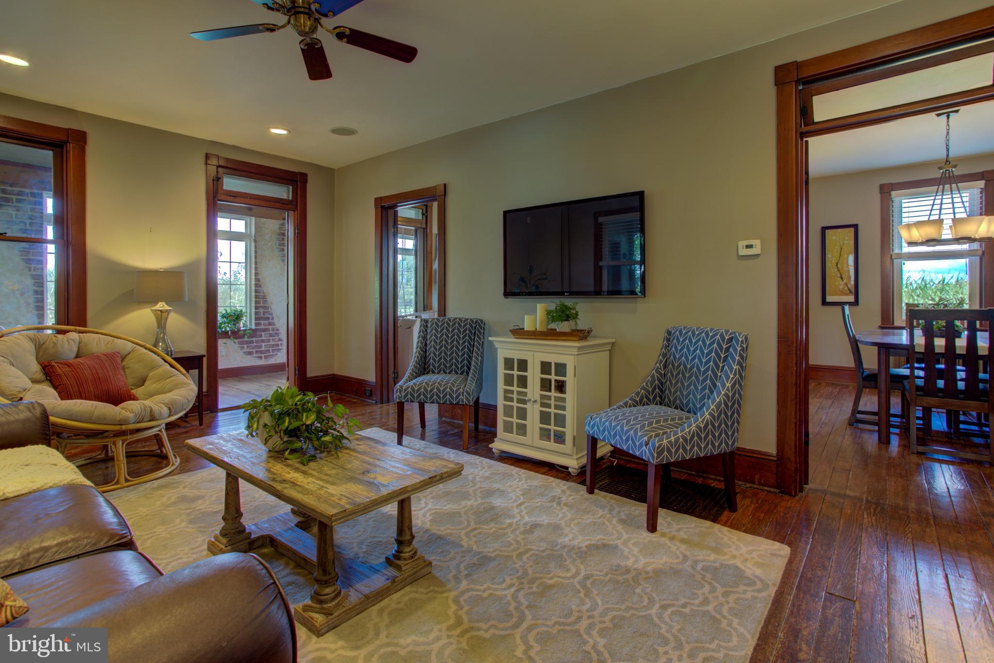 795 Prospect Road Manheim, PA 17545 - Photo 11 of 92 Living Room