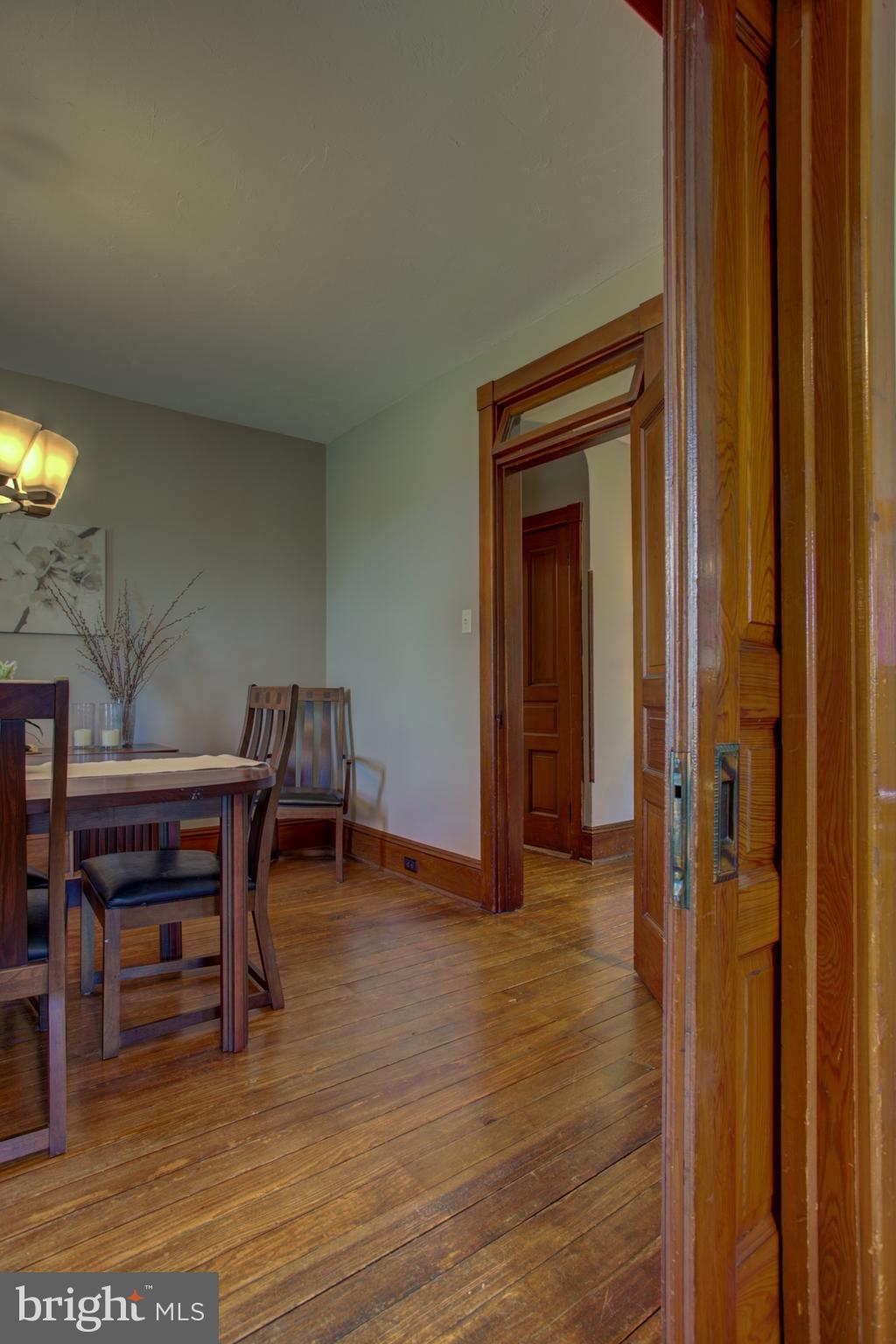 795 Prospect Road Manheim, PA 17545 - Photo 16 of 92 Pocket Doors