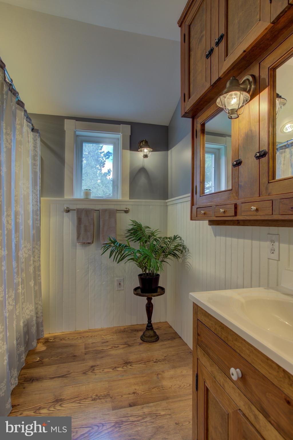 795 Prospect Road Manheim, PA 17545 - Photo 23 of 92 First Floor Bath
