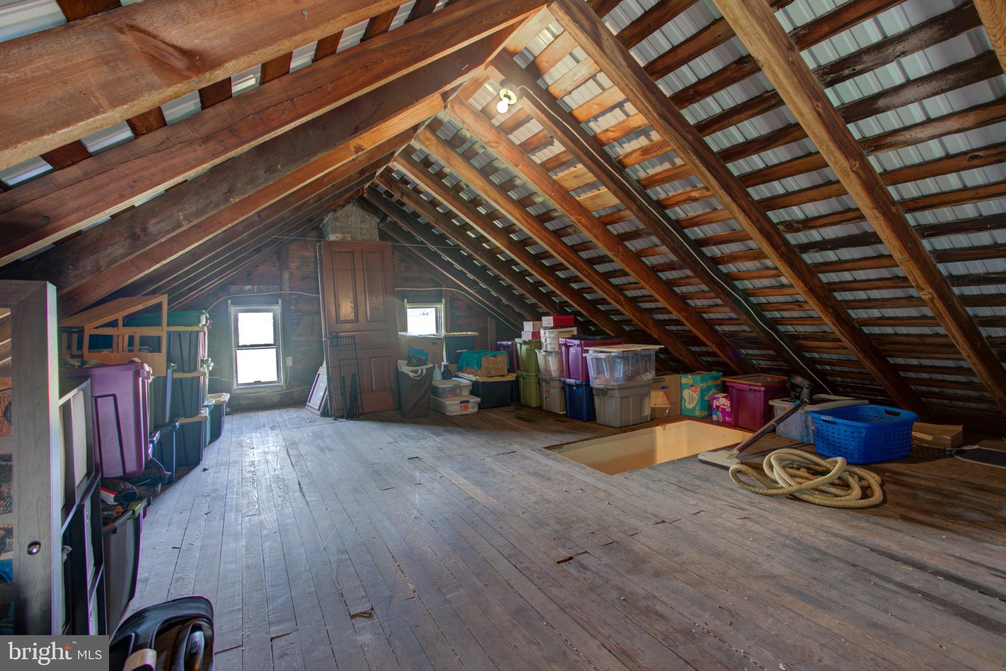 795 Prospect Road Manheim, PA 17545 - Photo 40 of 92 Attic
