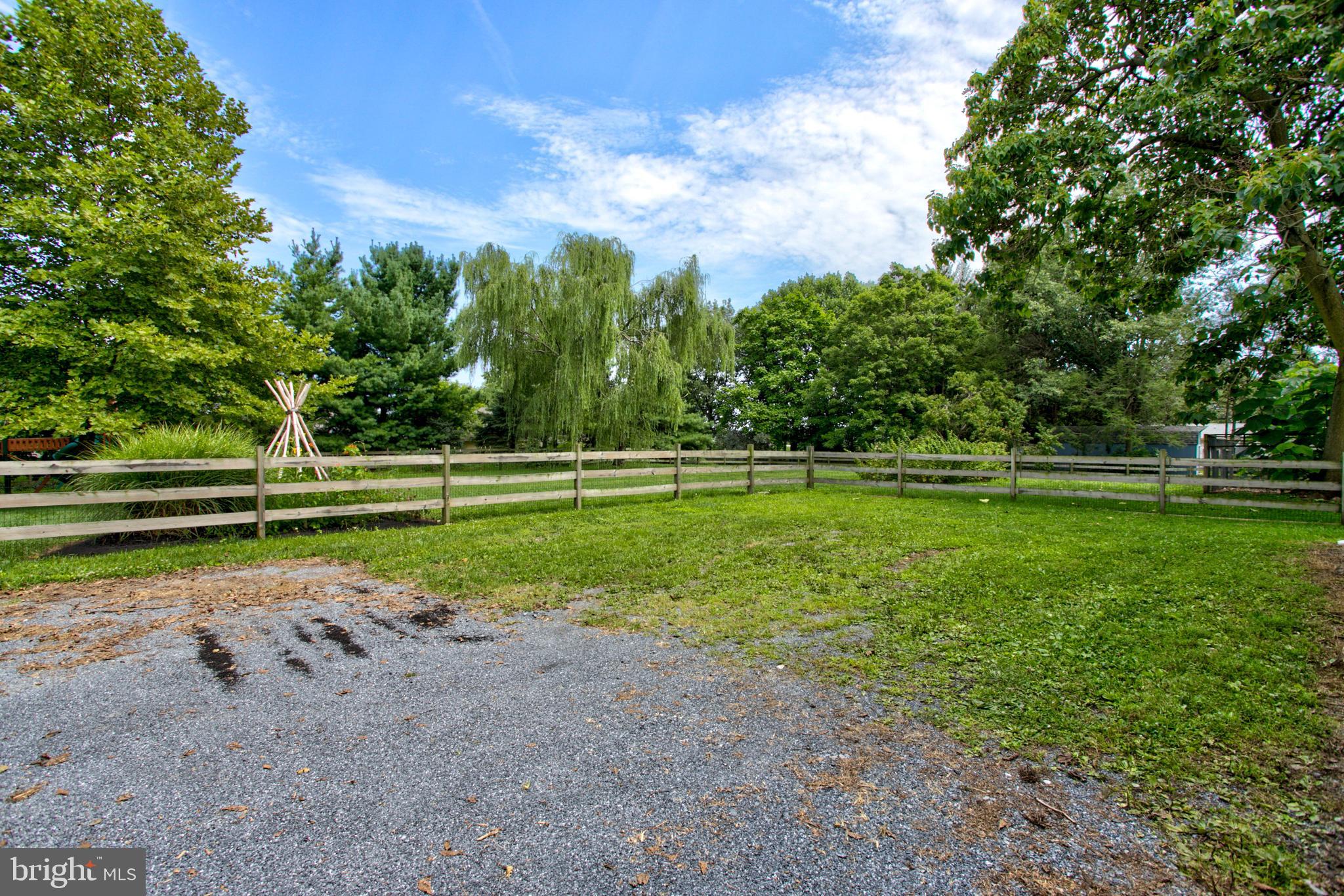 795 Prospect Road Manheim, PA 17545 - Photo 78 of 92 Off Street Parking