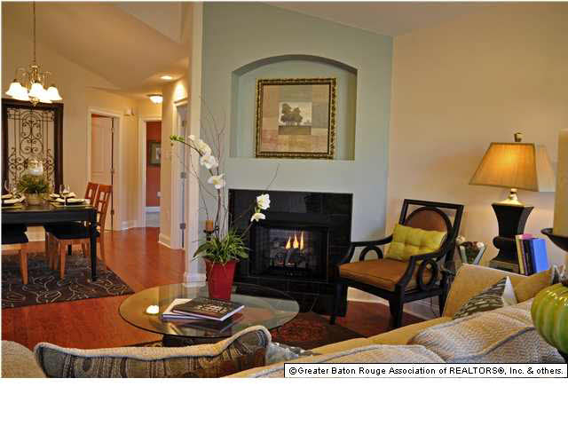 11375 Reiger Road, Unit 904 Baton Rouge, LA 70809 - Photo 3 of 8 Gallery Image 3