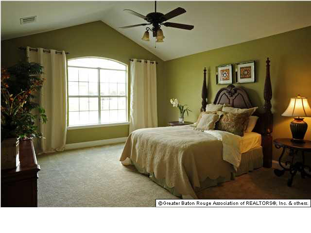 11375 Reiger Road, Unit 904 Baton Rouge, LA 70809 - Photo 5 of 8 Gallery Image 5