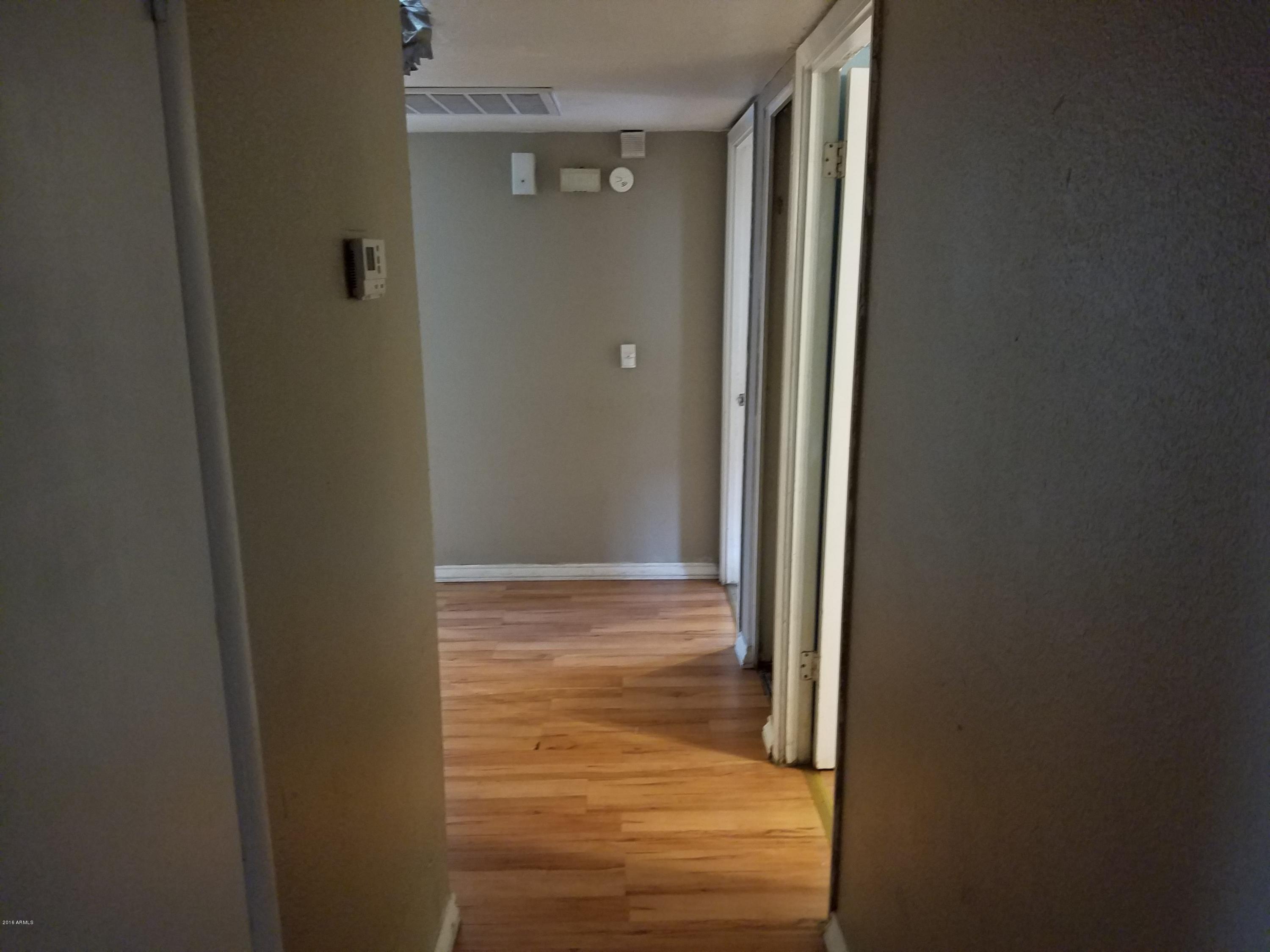 4939 West Berkeley Road Phoenix, AZ 85035 - Photo 21 of 60 a view of empty room