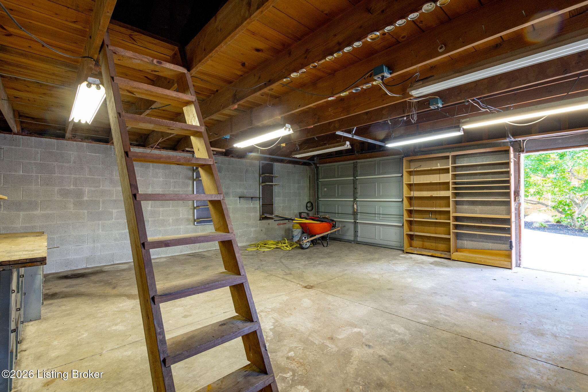 7705 Tempsclair Road Louisville, KY 40220 - Photo 60 of 61 56-web-or-mls-4F0A5236