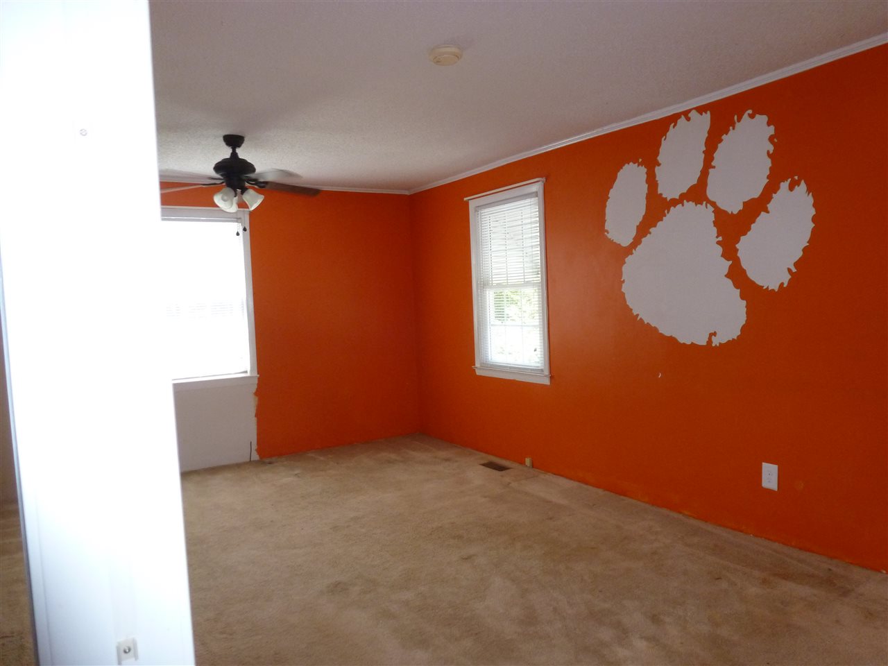 124 South 209 Landrum, SC 29356 - Photo 14 of 26 Gallery Image 14