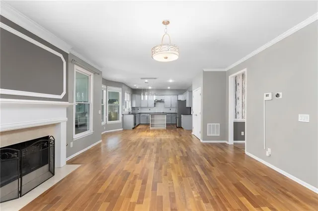 $3,850 | 2631 East Madison Drive, Atlanta, GA 30360