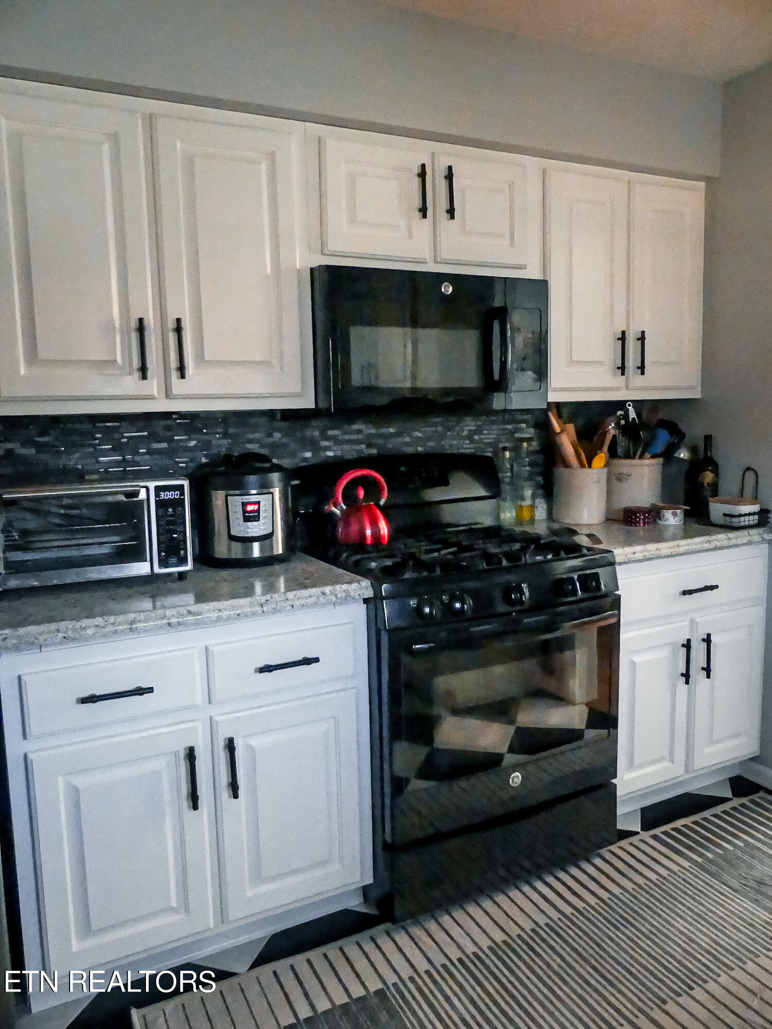 836 Catlett Road Sevierville, TN 37862 - Photo 11 of 26 P1030309