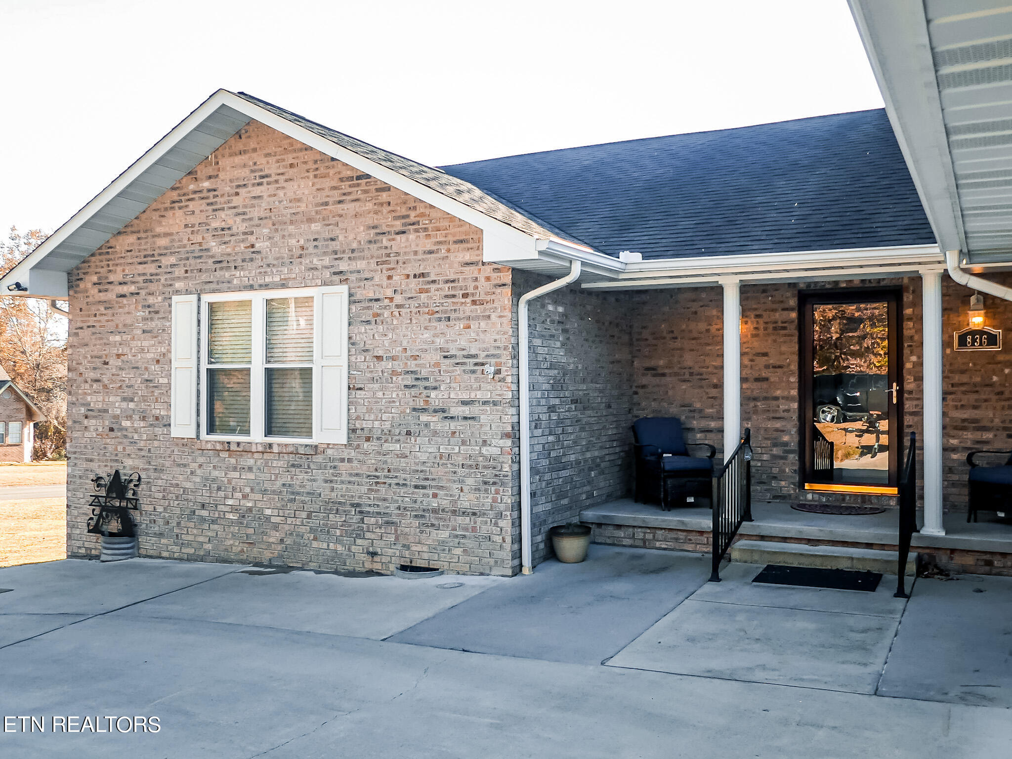 836 Catlett Road Sevierville, TN 37862 - Photo 3 of 26 P1030368