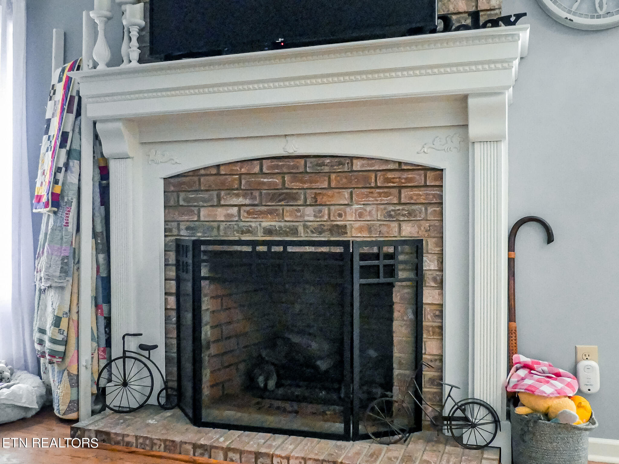 836 Catlett Road Sevierville, TN 37862 - Photo 7 of 26 P1030347