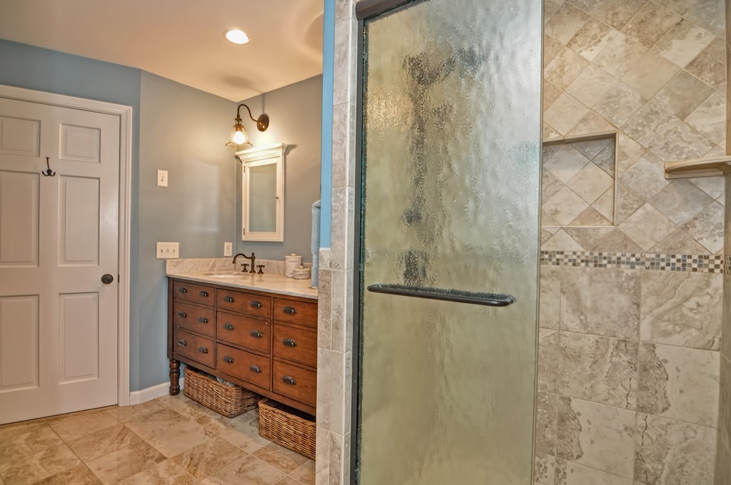 53 Jefferson Road Franklin, MA 02038 - Photo 20 of 30 Gallery Image 20
