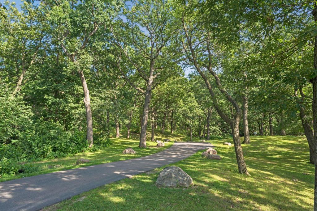 1660 Carriage Path Golden Valley, MN 55422 - Photo 70 of 70