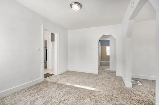 $169,900 | 205 North Middleboro Avenue, Mishawaka, IN 46544