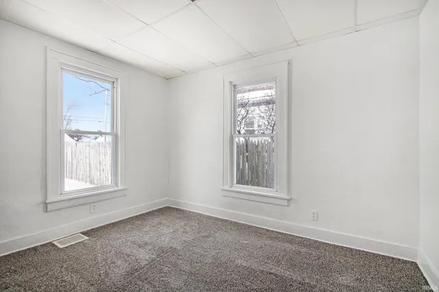 $169,900 | 205 North Middleboro Avenue, Mishawaka, IN 46544