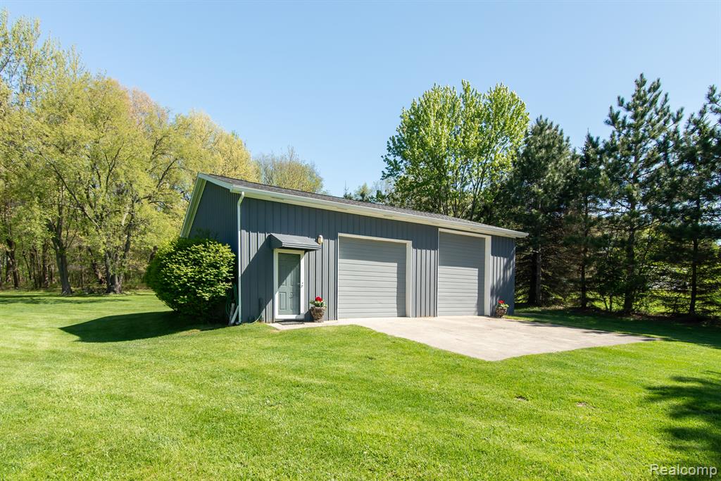 11291 Faussett Road Fenton, MI 48430 - Photo 33 of 42 Gallery Image 33
