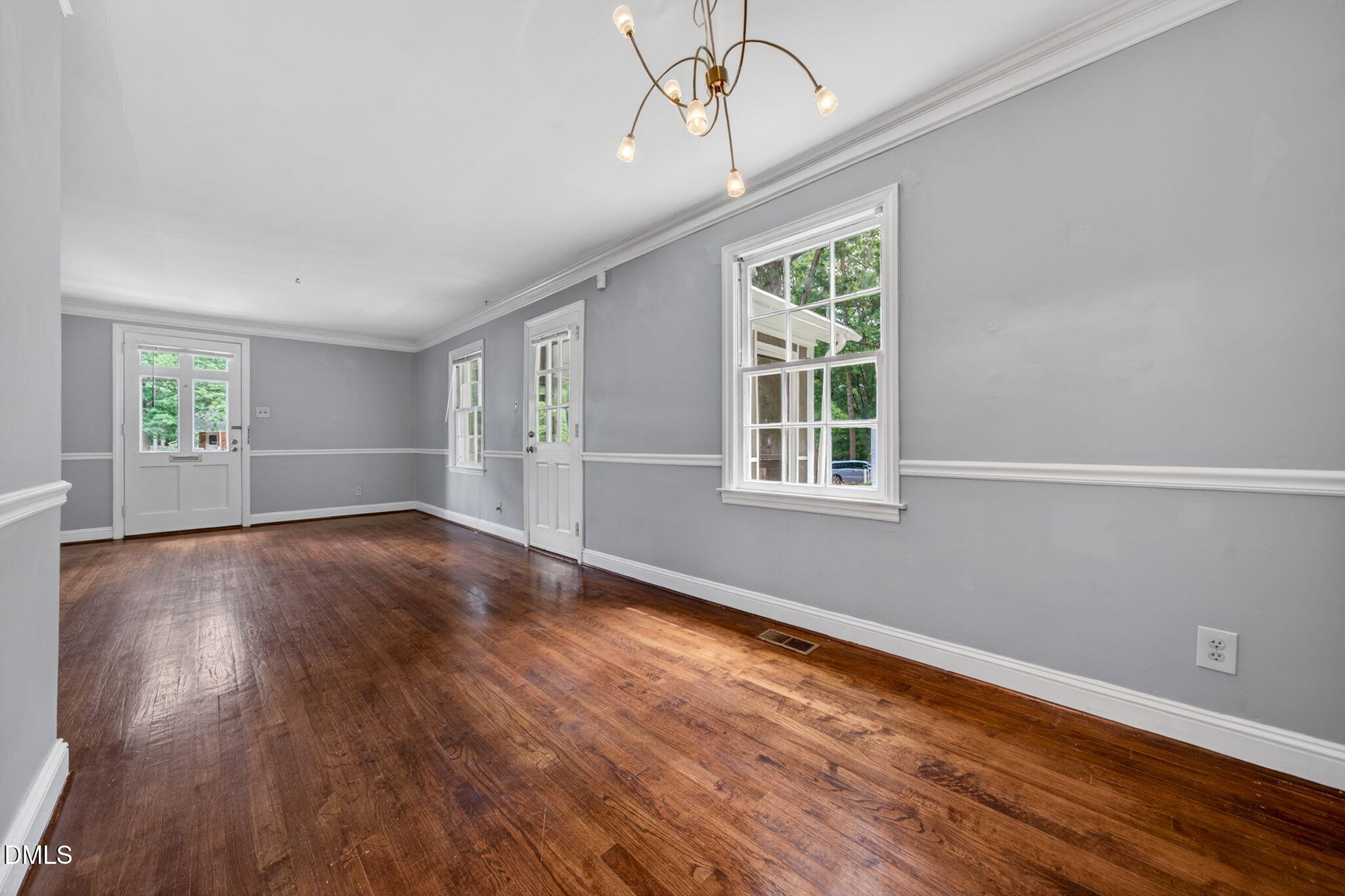 500 North King Charles Road Raleigh, NC 27610 - Photo 6 of 38 23-web-or-mls-500 North King Charles Roa
