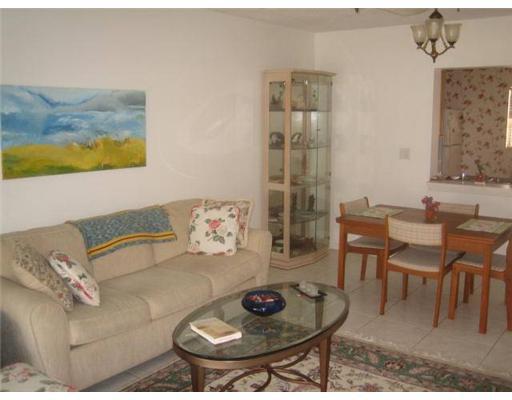 250 Northeast 20th Street, Unit 215 Boca Raton, FL 33431 - Photo 8 of 21 Additional Photo