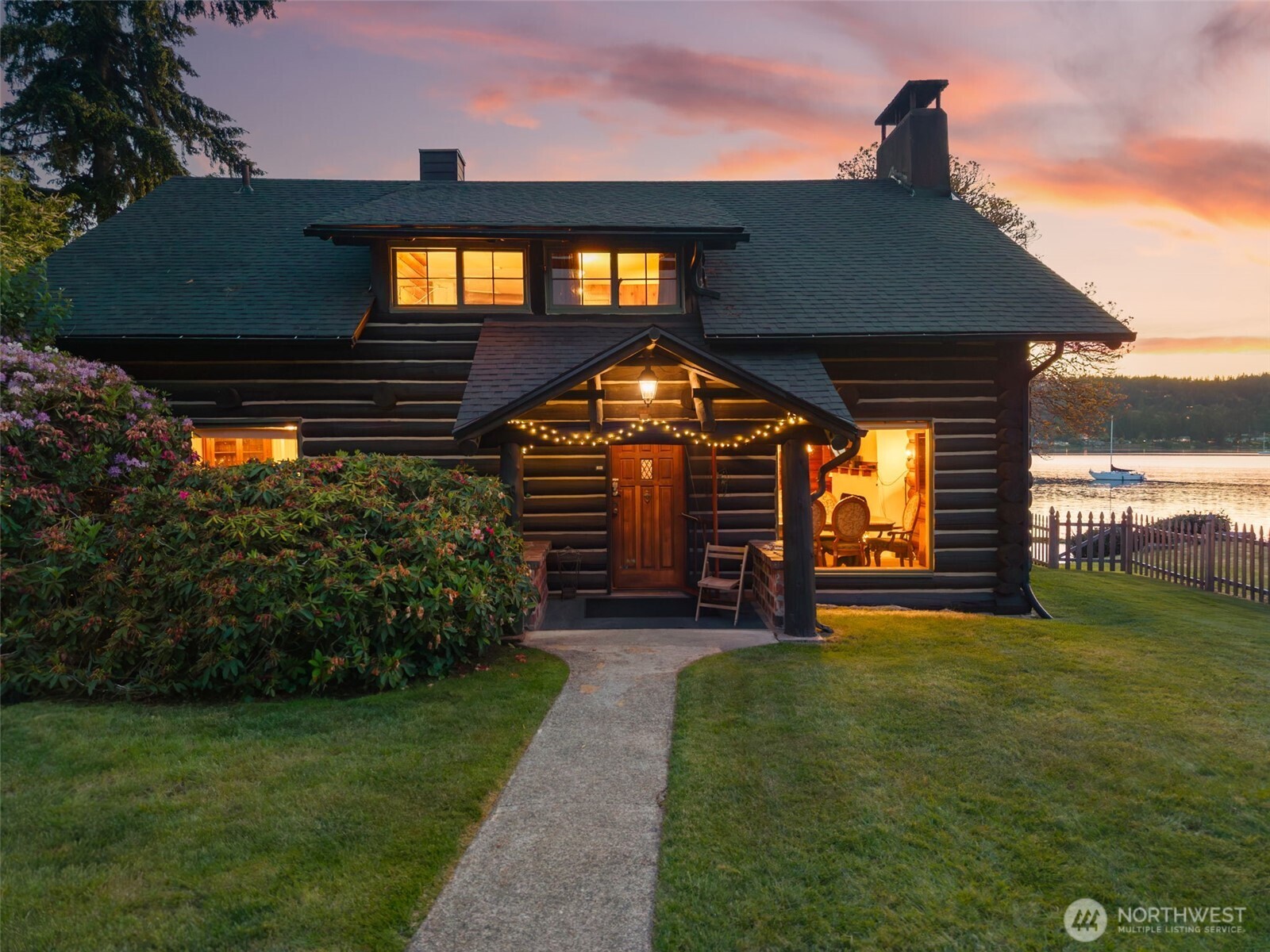 4617 Erlands Point Road Northwest Bremerton, WA 98312 - Photo 5 of 40 Gallery Image 5