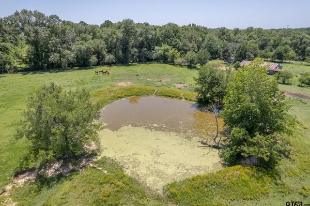 a view of a lake with houses