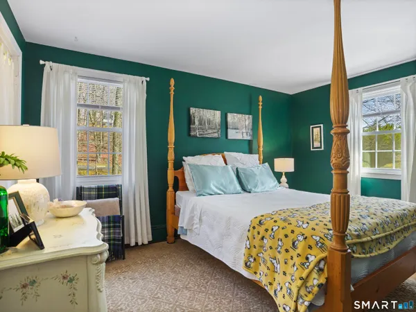 $630,000 | 5 Whittier Lane, Shelton, CT 06484