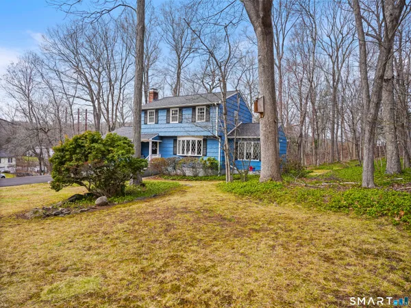 $630,000 | 5 Whittier Lane, Shelton, CT 06484