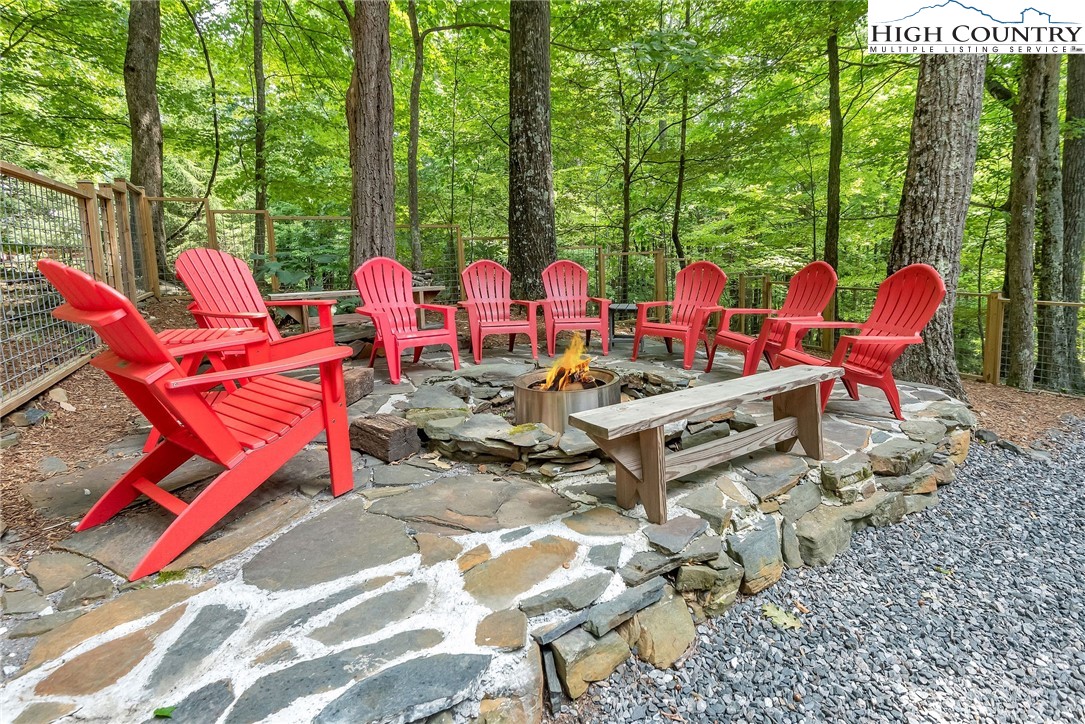 711 Homestead Road Todd, NC 28684 - Photo 3 of 45 Gallery Image 3