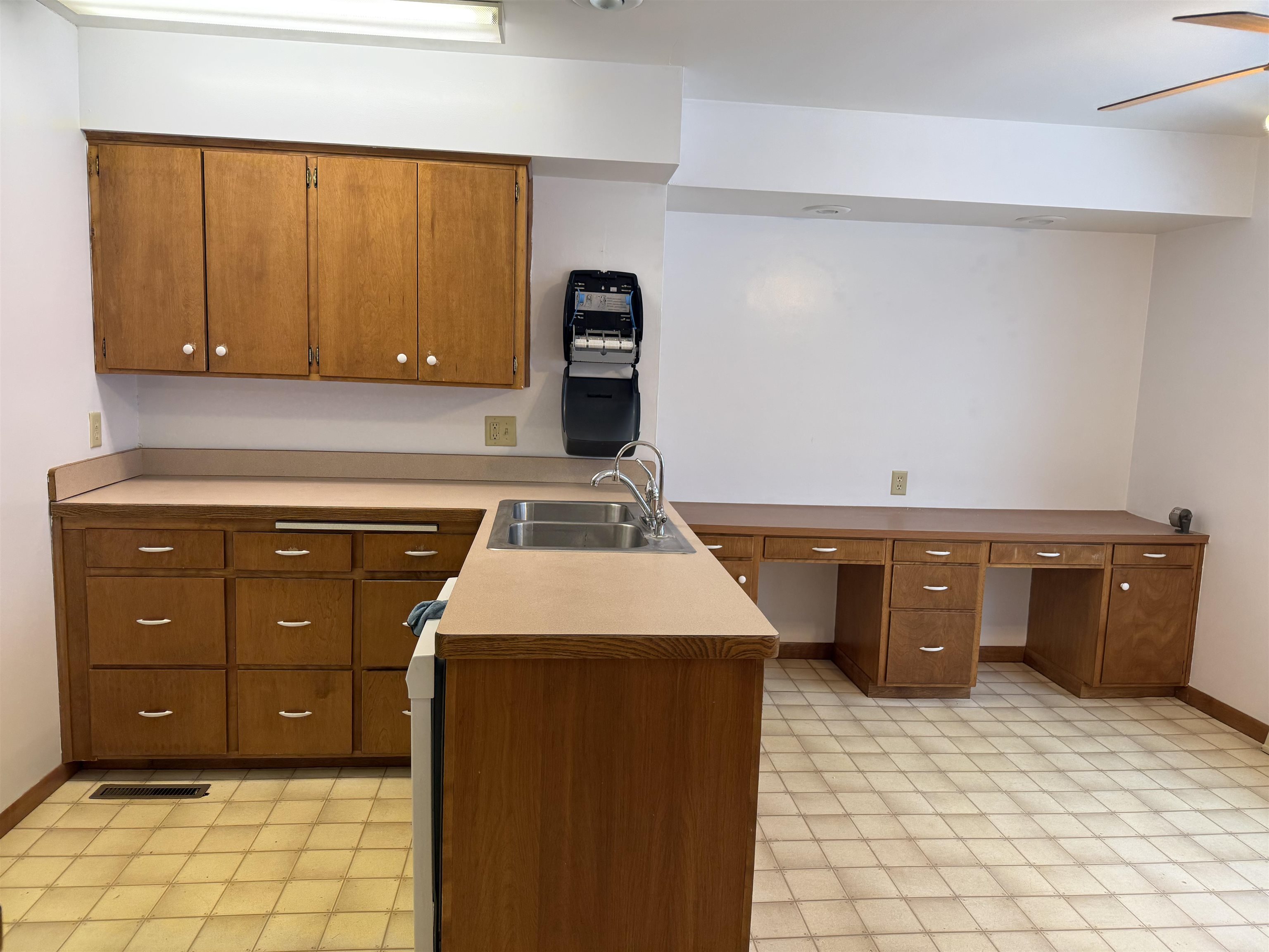 705 South Buchanan Street Prairie du Chien, WI 53821 - Photo 12 of 53