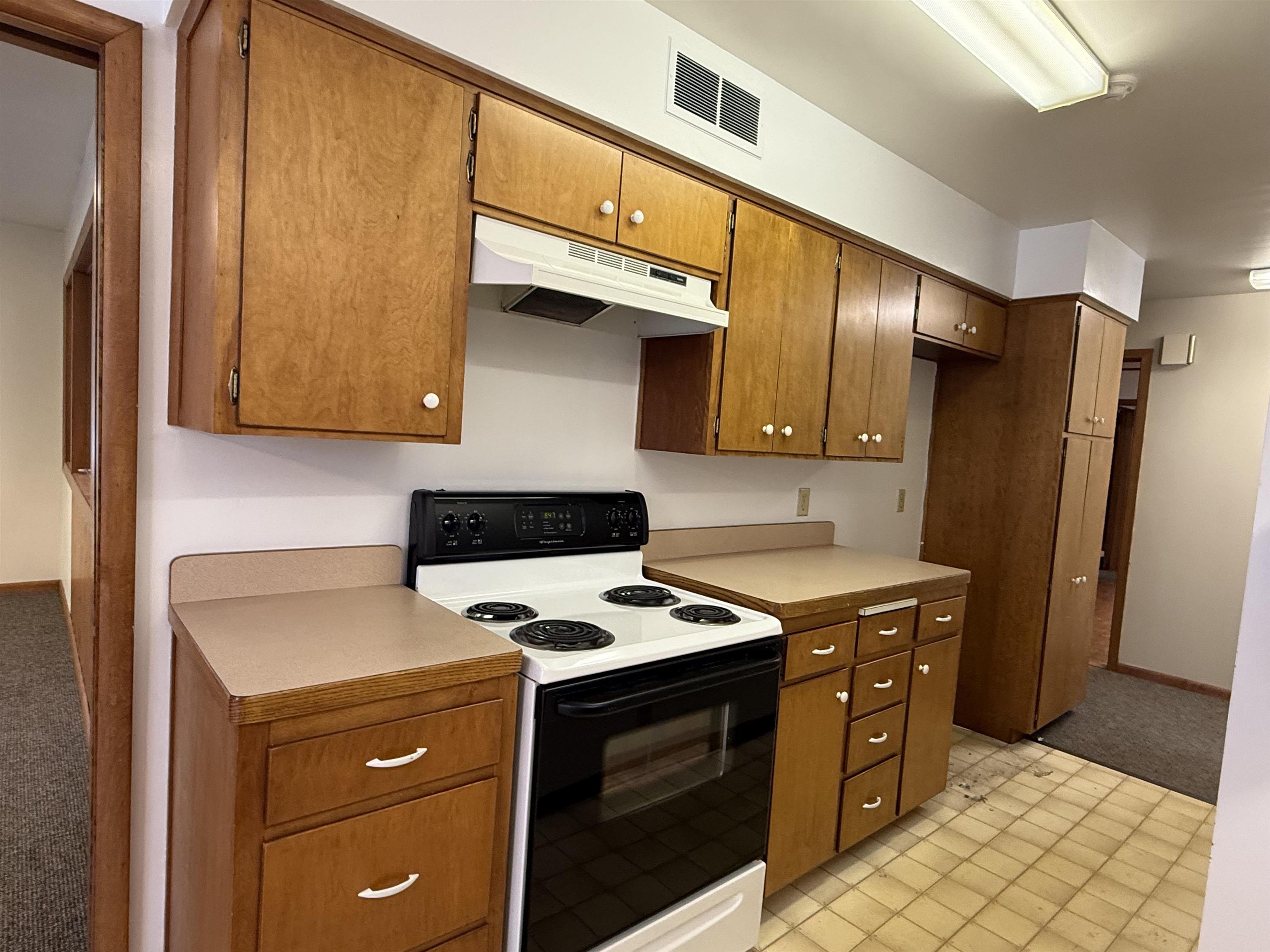 705 South Buchanan Street Prairie du Chien, WI 53821 - Photo 15 of 53