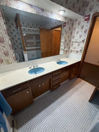$50,000 | 705 South Buchanan Street, Prairie du Chien, WI 53821