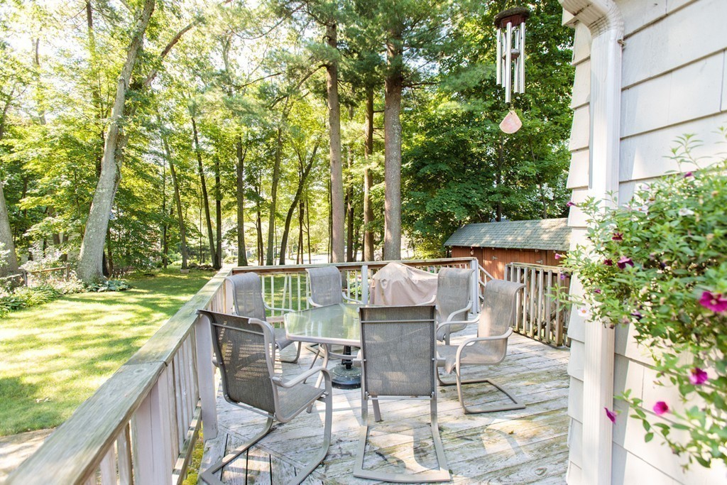 68 Beechwood Road Wellesley, MA 02482 - Photo 13 of 16