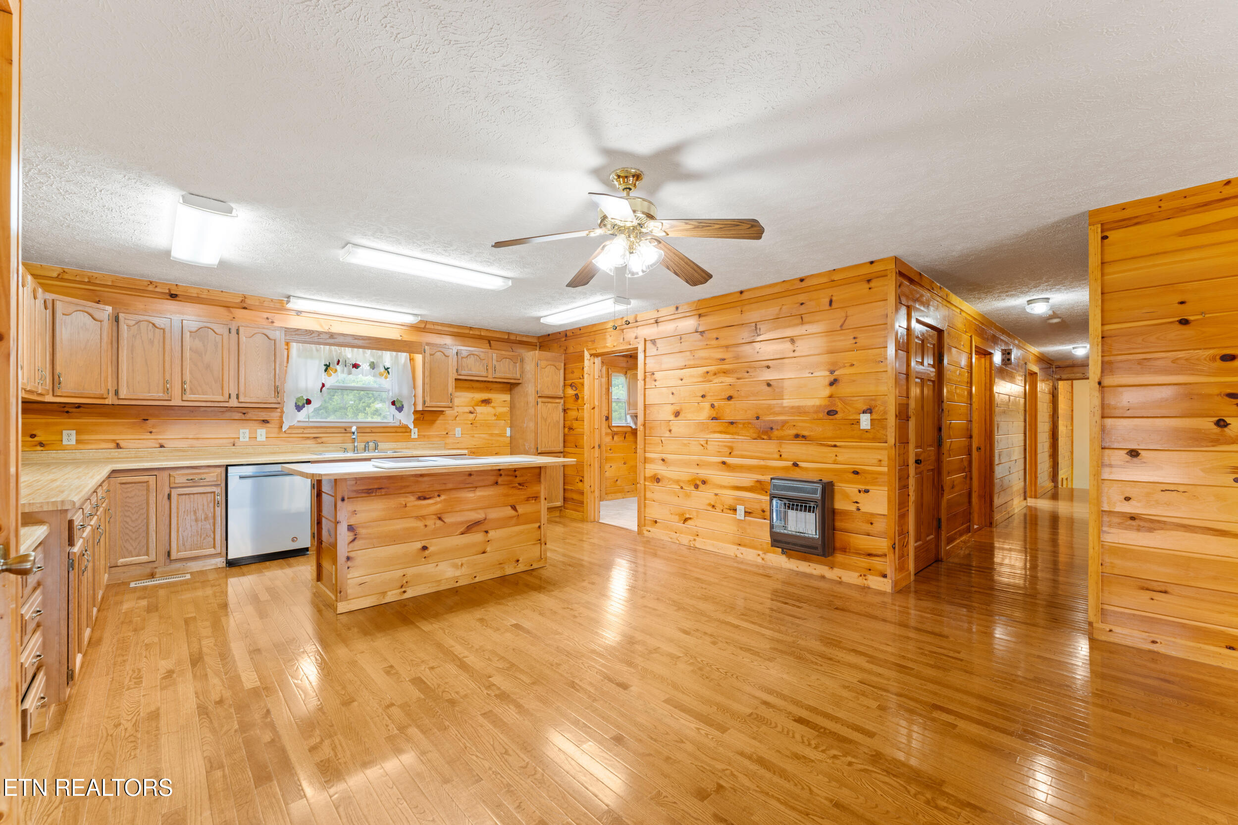 7197 Old Tuckaleechee Road Townsend, TN 37882 - Photo 10 of 48 7197 old tuckaleechee rd-12