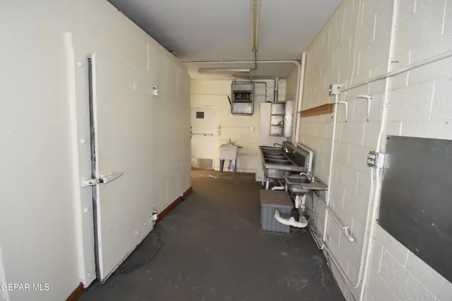 $350,000 | 5000 Trowbridge Drive, El Paso, TX 79903