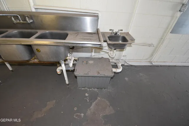 $350,000 | 5000 Trowbridge Drive, El Paso, TX 79903