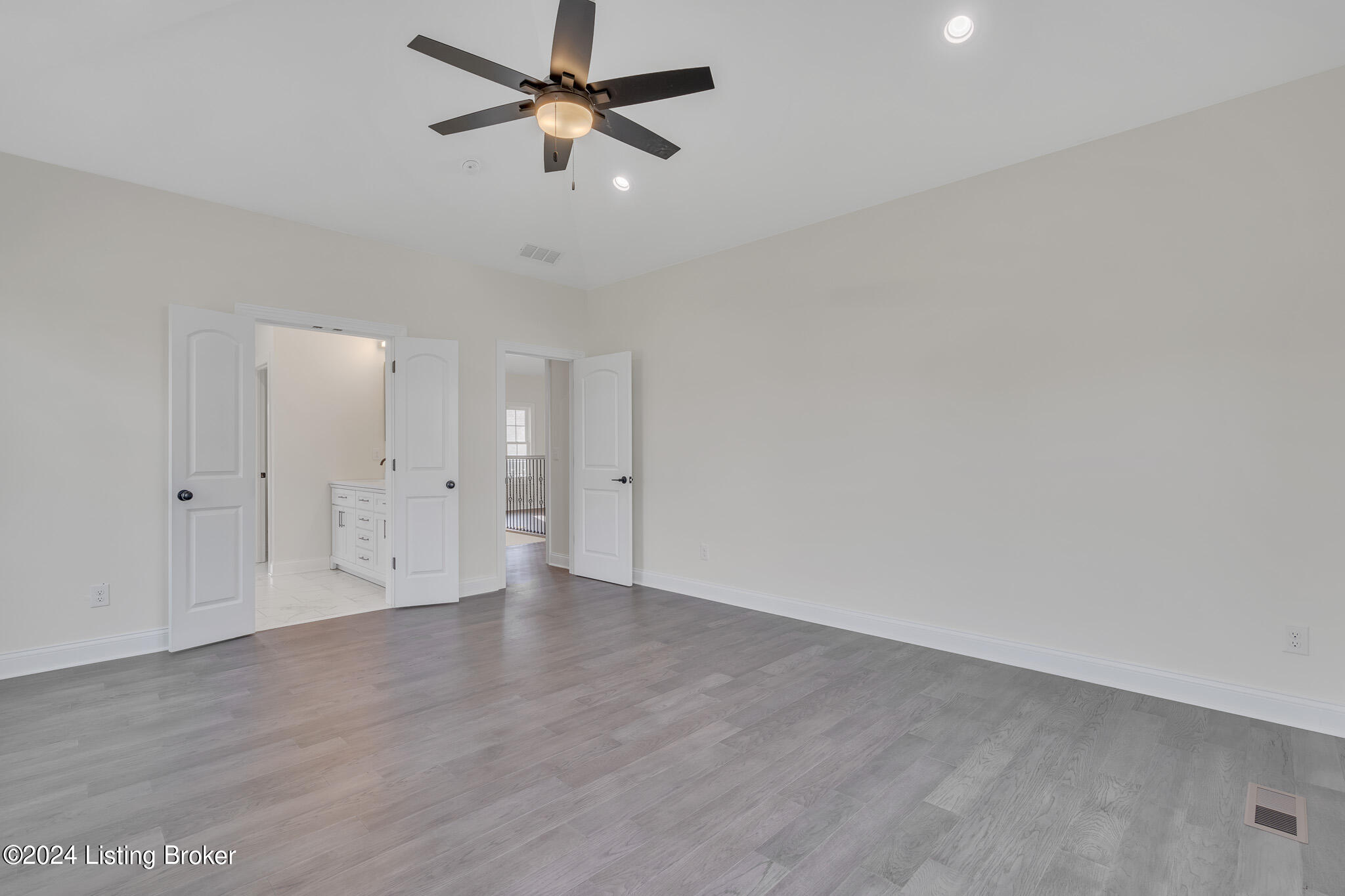 1810 Meremont Ridge Road Louisville, KY 40245 - Photo 15 of 52 DSC07766